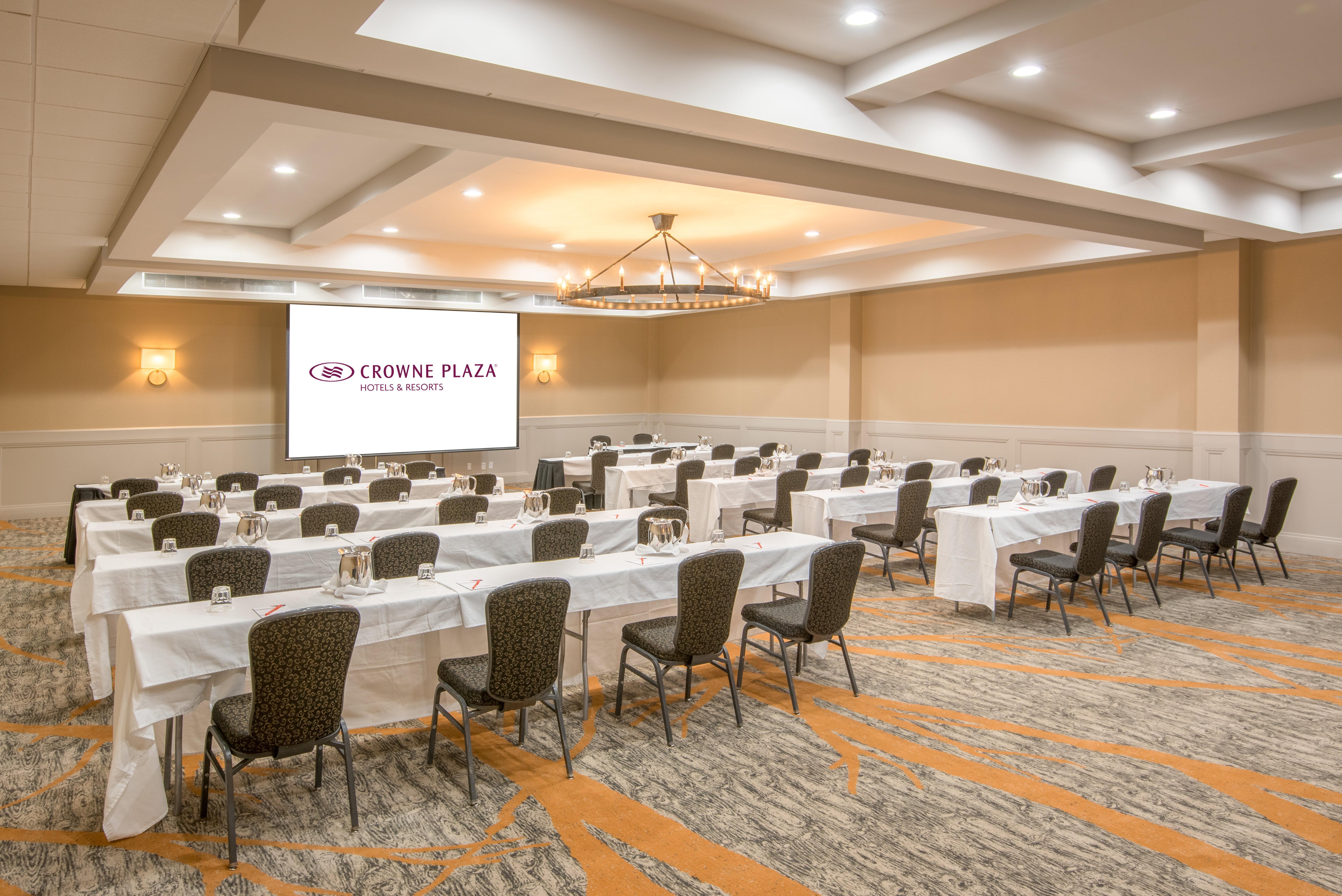 Crowne Plaza Resort Asheville By Ihg Exterior photo