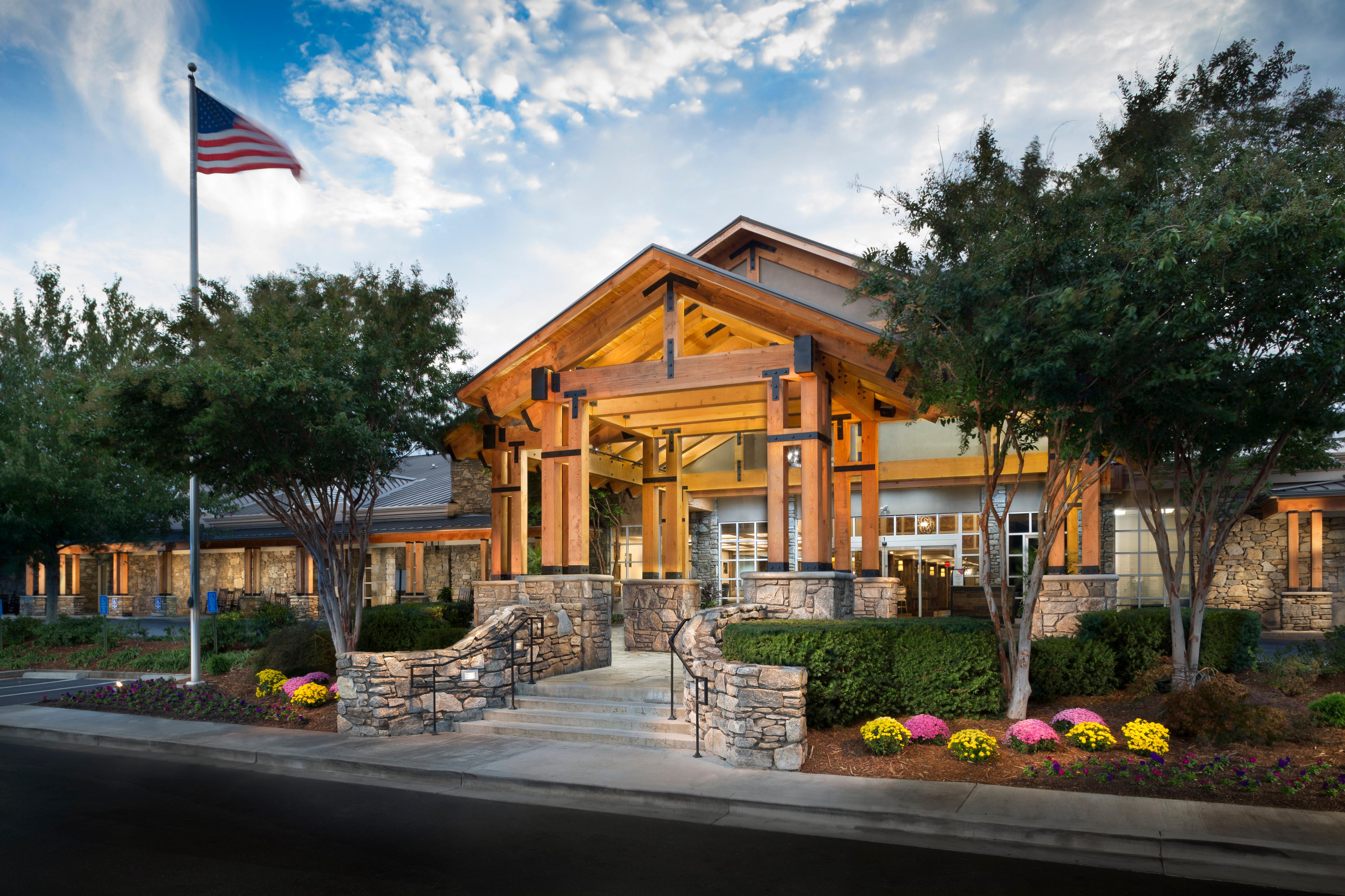 Crowne Plaza Resort Asheville By Ihg Exterior photo