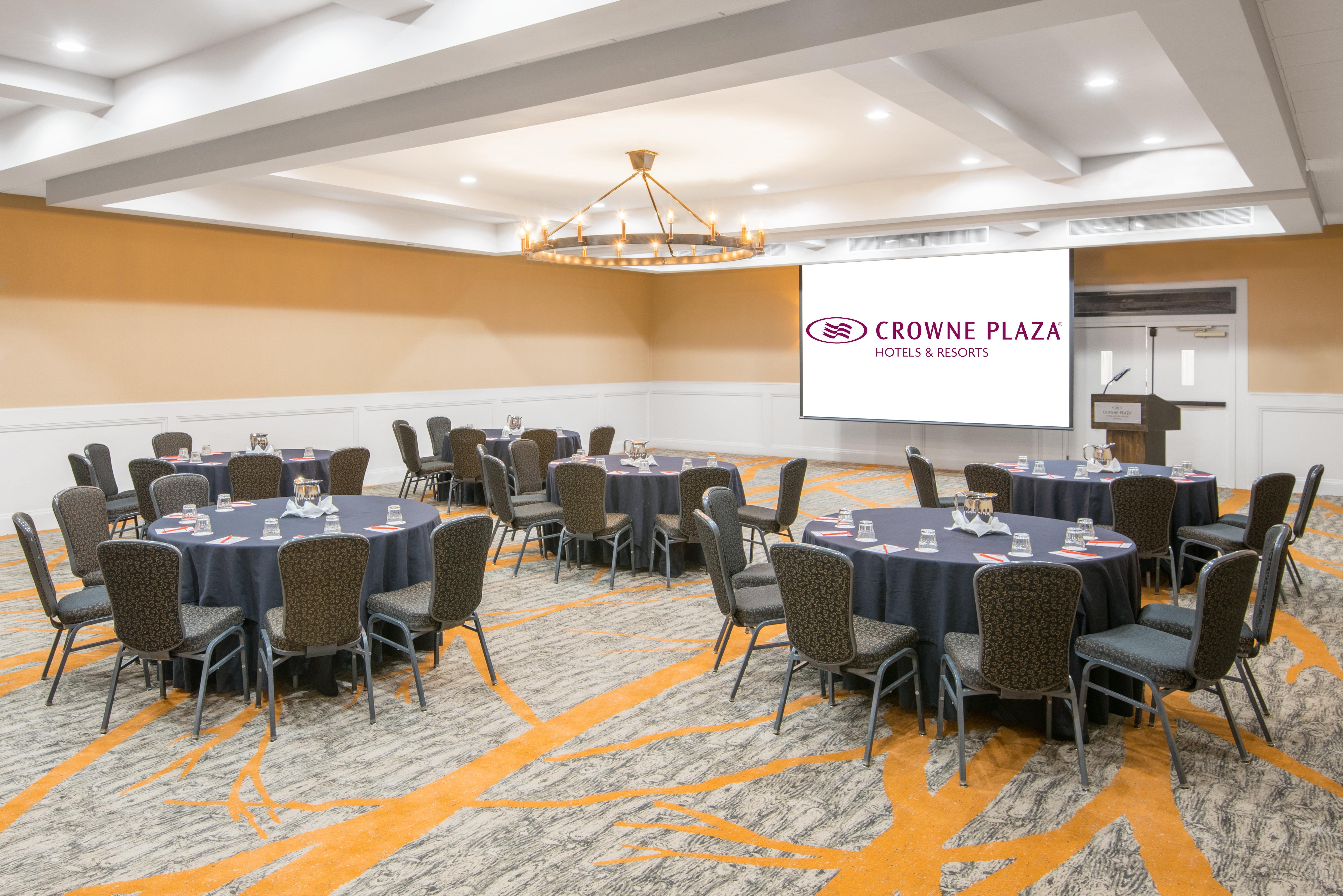 Crowne Plaza Resort Asheville By Ihg Exterior photo